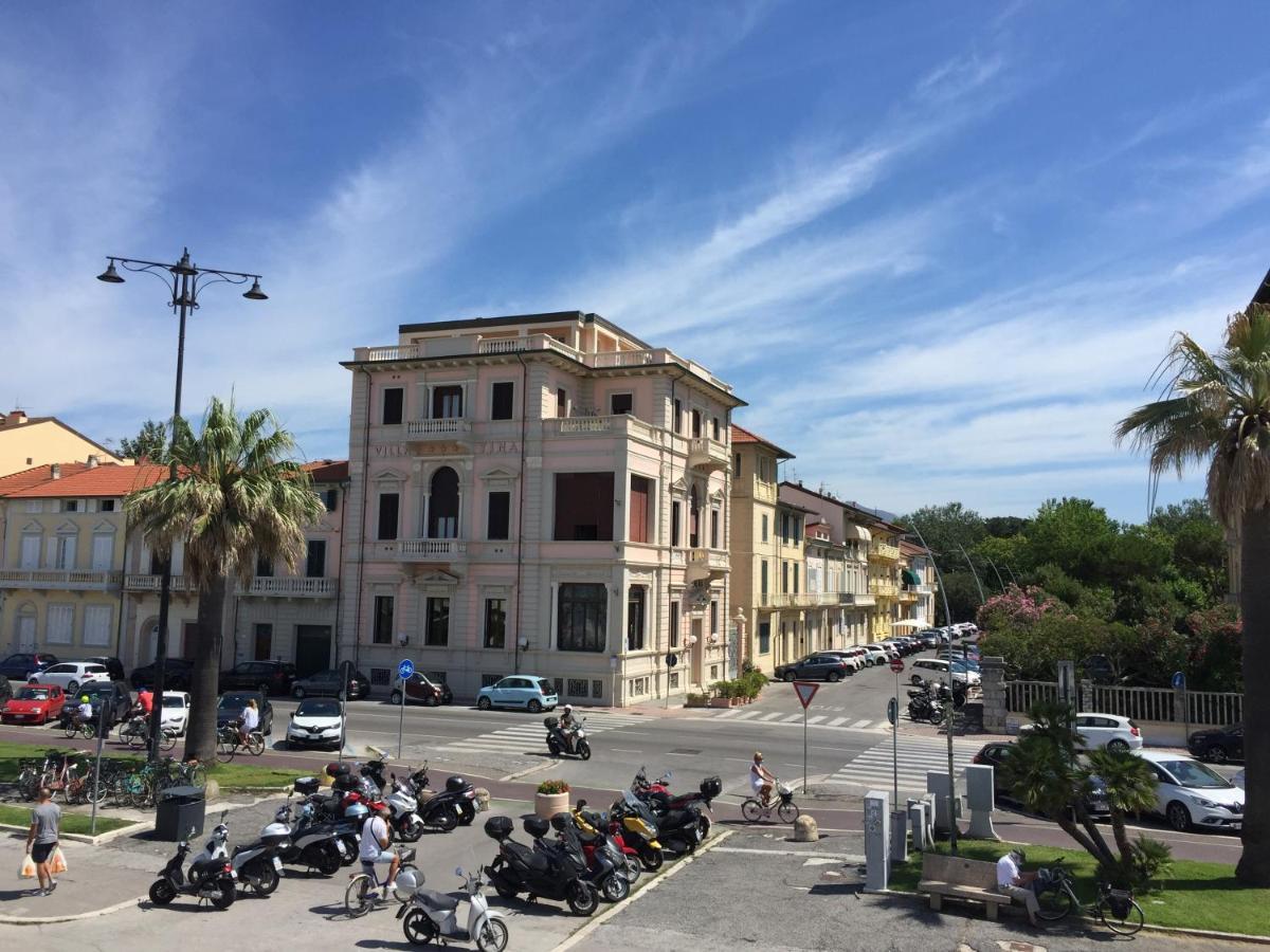 Hotel Tina Viareggio